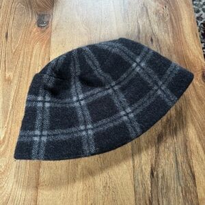 Plaid Wool Bucket Hat - Black and Gray